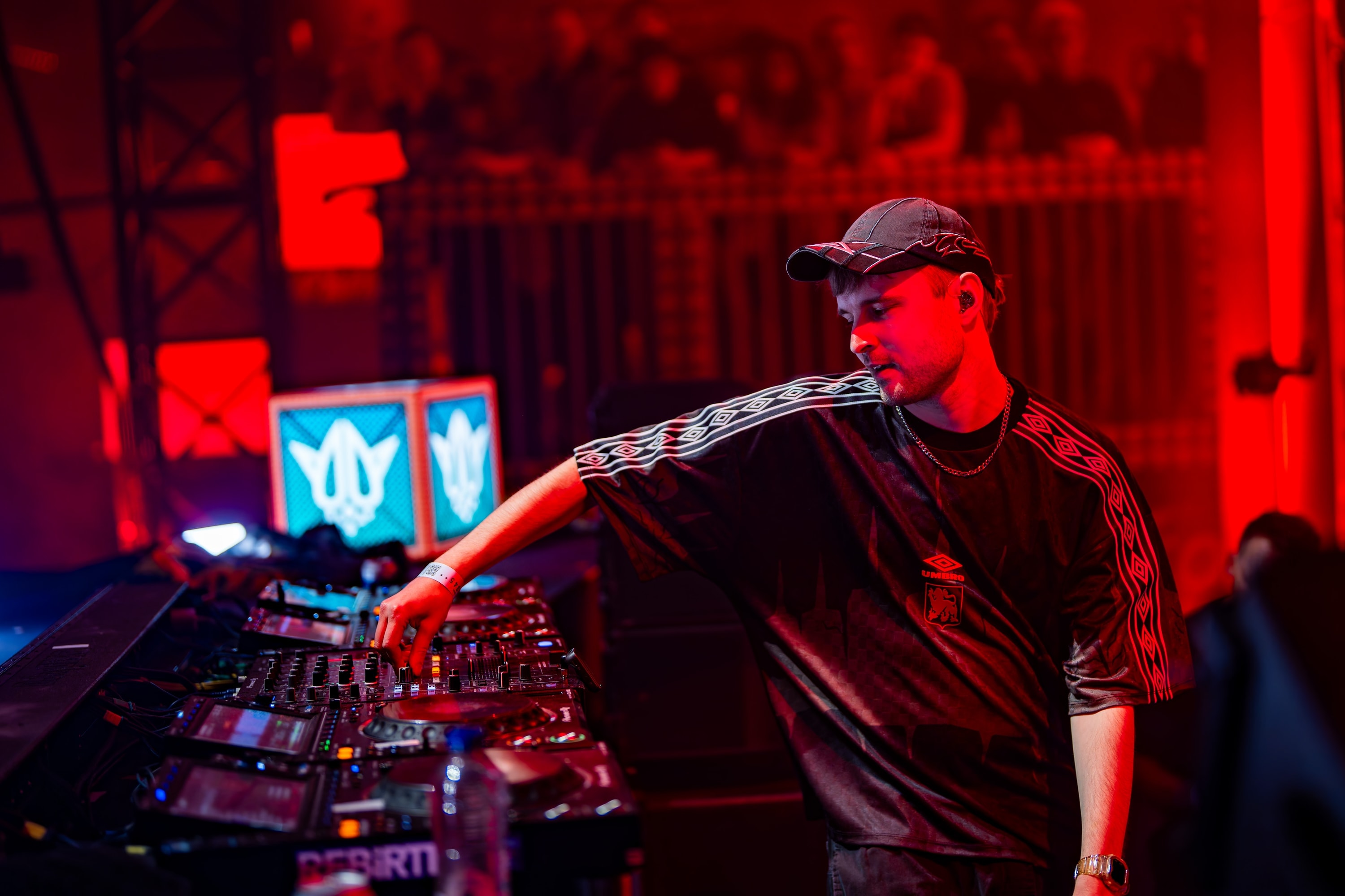 Phuture Noize